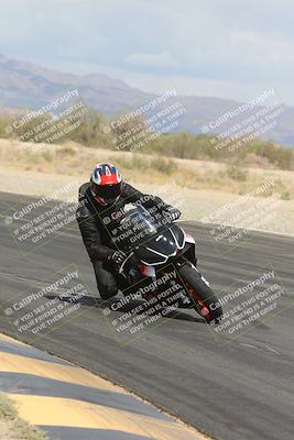 media/May-05-2025-Moto Forza (Mon) [[3c1838c5e5]]/2-B Group/Session 2 (Turn 7 Inside)/